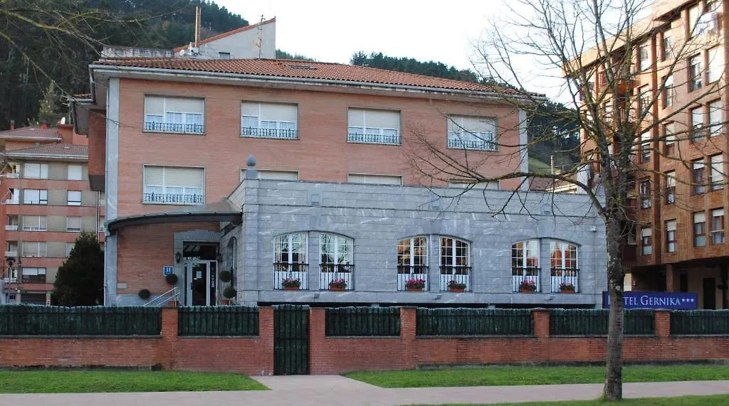 Hotel Gernika - Adults Only contacts